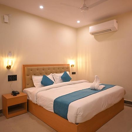 Sunrise Vista Inn Allāhābād Junction Exterior foto